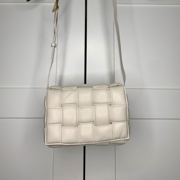 Bottega Veneta Padded Cassette Classic White Leather - Picture 1 of 16